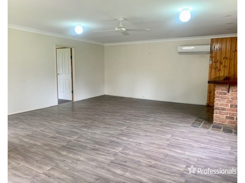 32 Findley Street, Bringelly NSW 2556
