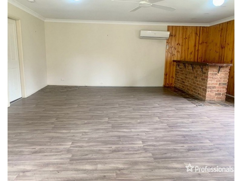 32 Findley Street, Bringelly NSW 2556