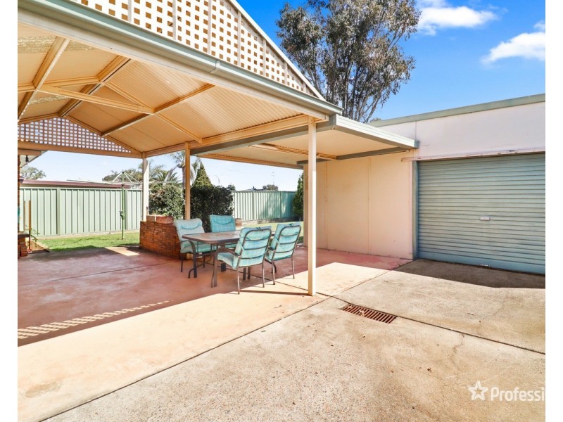 99 St Clair Avenue, St Clair NSW 2759