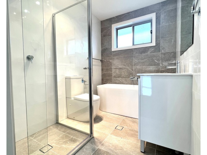 Unit 3/88 Brisbane Street, Oxley Park NSW 2760