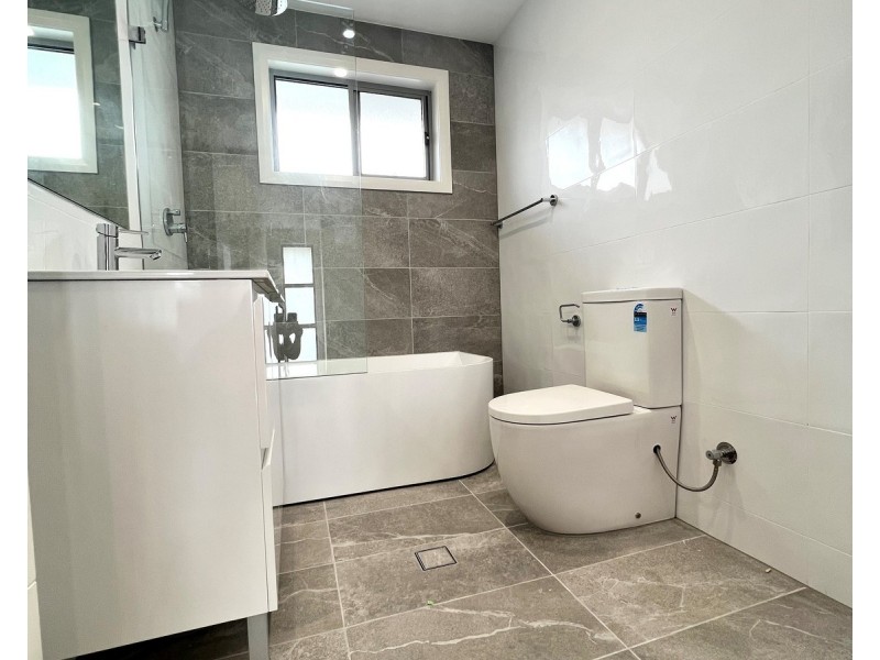 Unit 3/88 Brisbane Street, Oxley Park NSW 2760