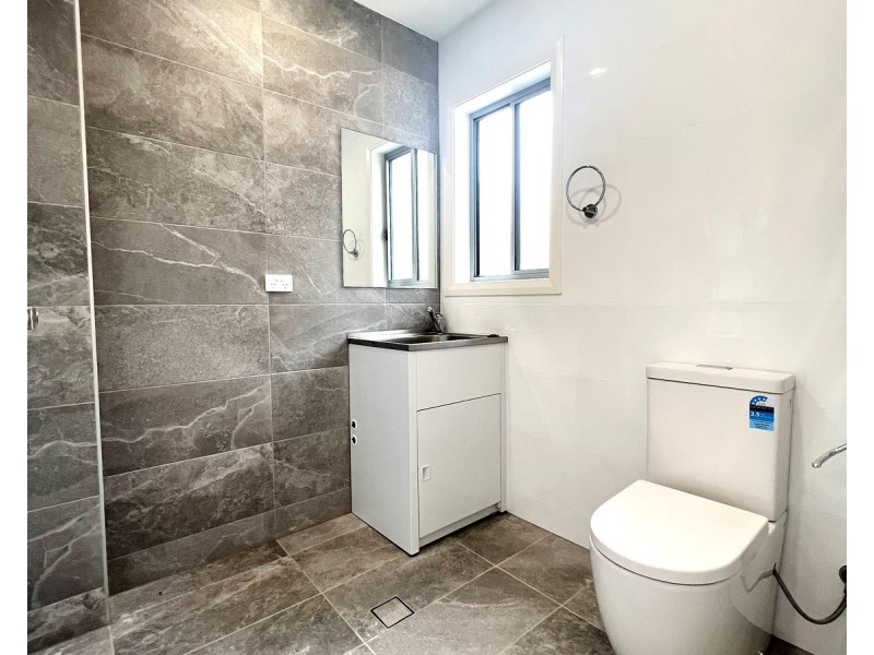 Unit 3/88 Brisbane Street, Oxley Park NSW 2760