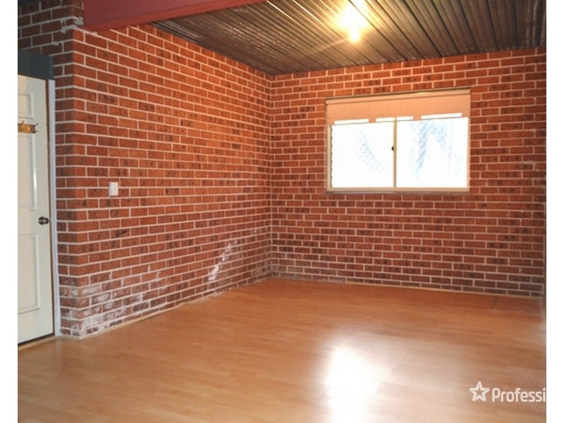 12 Ivanhoe Place, Oatlands NSW 2117