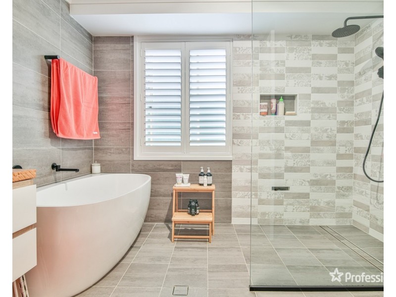 18 Dolomite Road, Cranebrook NSW 2749