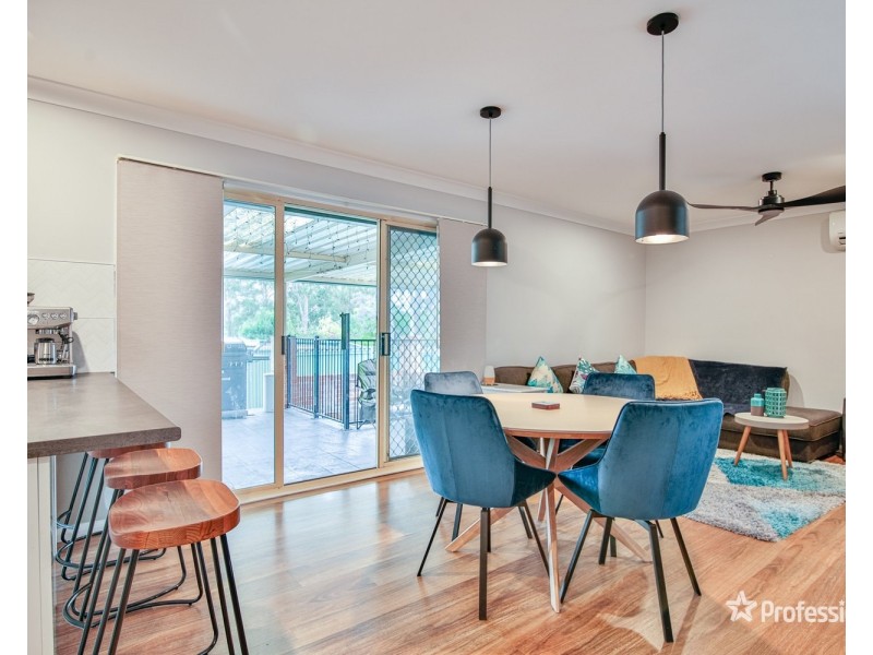 18 Dolomite Road, Cranebrook NSW 2749