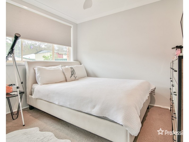 18 Dolomite Road, Cranebrook NSW 2749