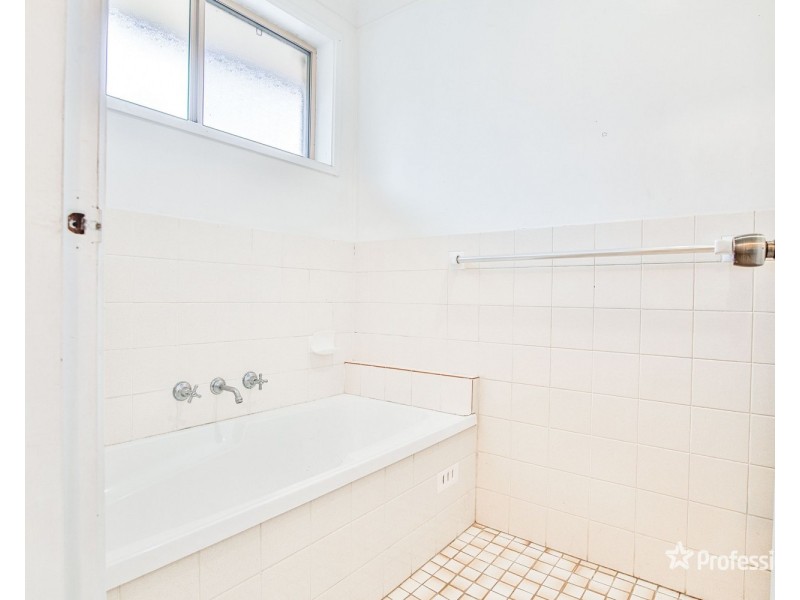 Claremont Meadows NSW 2747