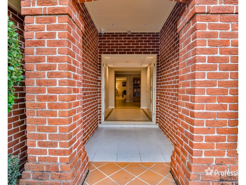 134 Ridgetop Drive, Glenmore Park NSW 2745