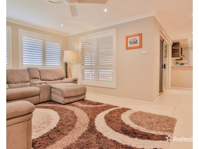 134 Ridgetop Drive, Glenmore Park NSW 2745