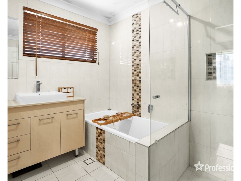 1 Boeing Place, St Clair NSW 2759