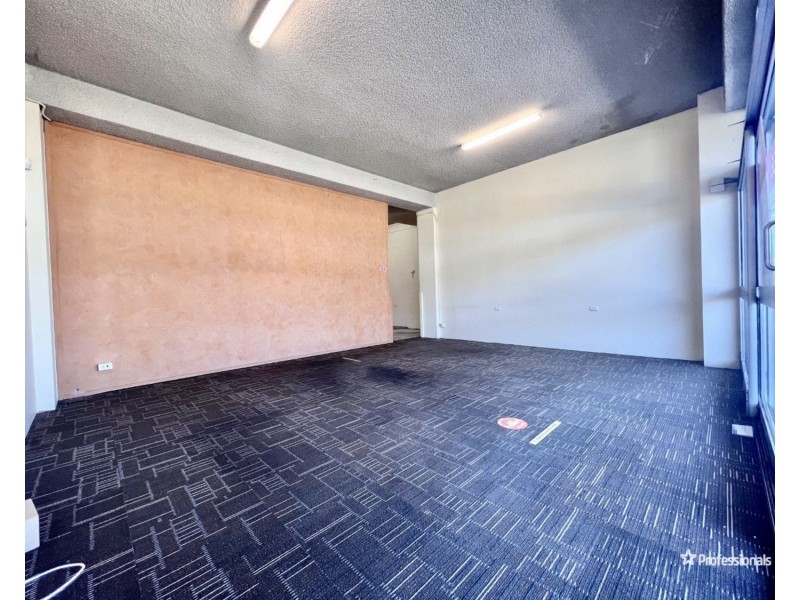 2/105 Victoria Street, Werrington NSW 2747