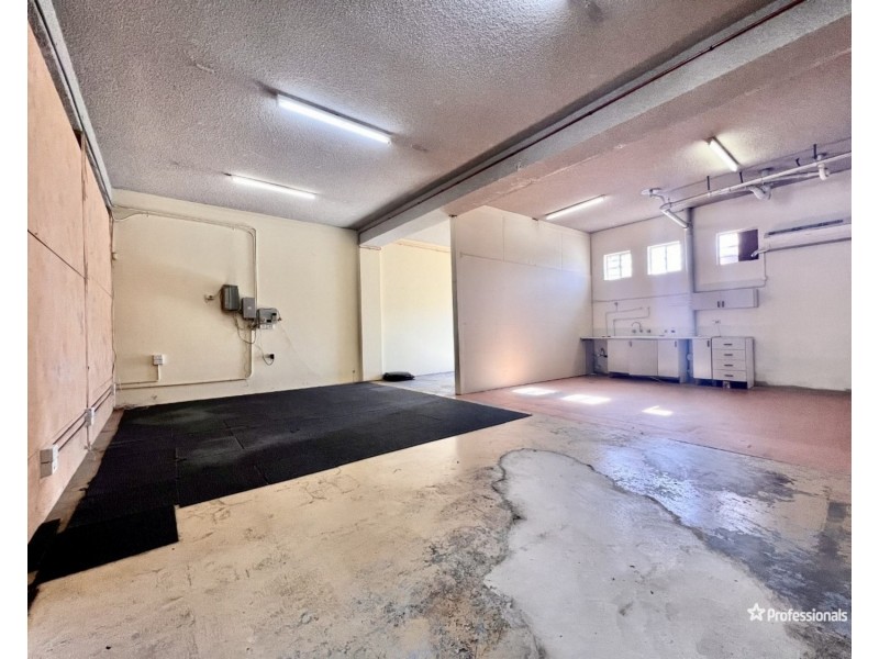 2/105 Victoria Street, Werrington NSW 2747