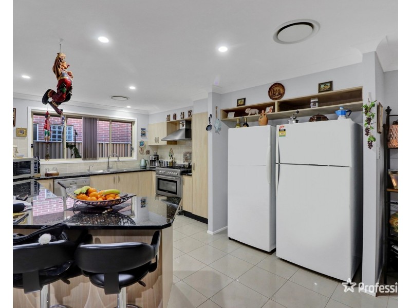 27 Tanzanite Street, Quakers Hill NSW 2763