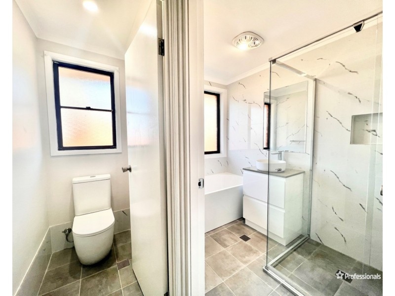 61 Swallow Drive, Erskine Park NSW 2759