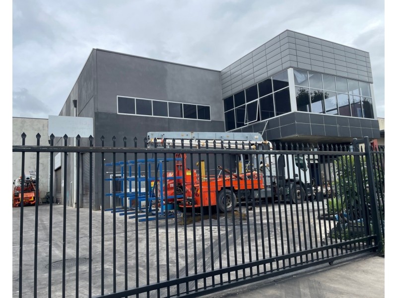 1&2/5 Charles Street, St Marys NSW 2760