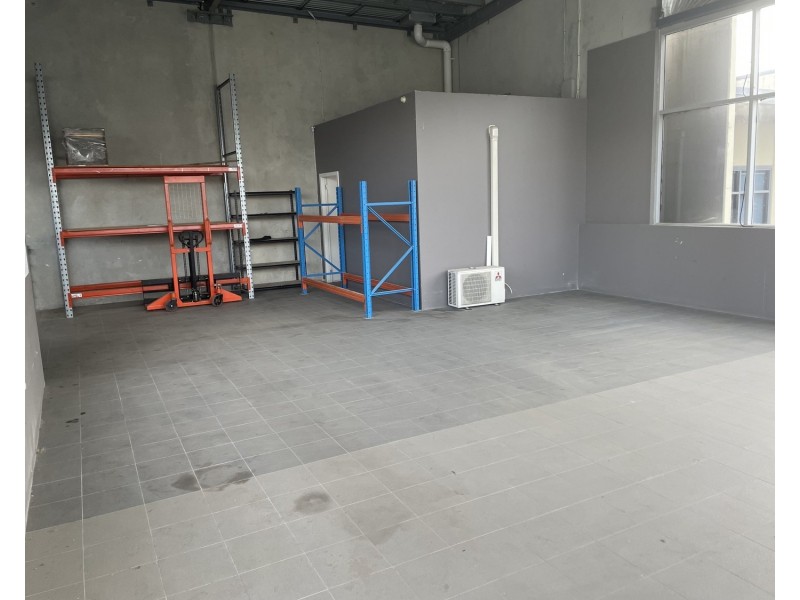 1&2/5 Charles Street, St Marys NSW 2760