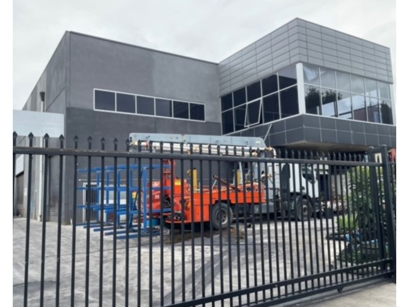 1&2/5 Charles Street, St Marys NSW 2760