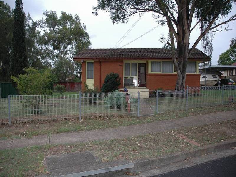 26 Aycliffe Avenue, Hebersham NSW 2770