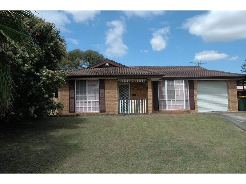17 Gersham Grove, Oakhurst NSW 2761