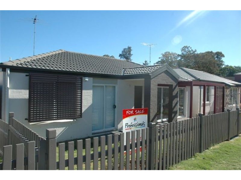 15 Coorlong (13 Monfarville Street) Place, St Marys NSW 2760
