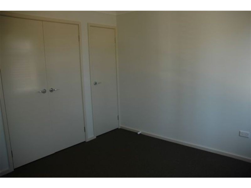 15 Coorlong (13 Monfarville Street) Place, St Marys NSW 2760