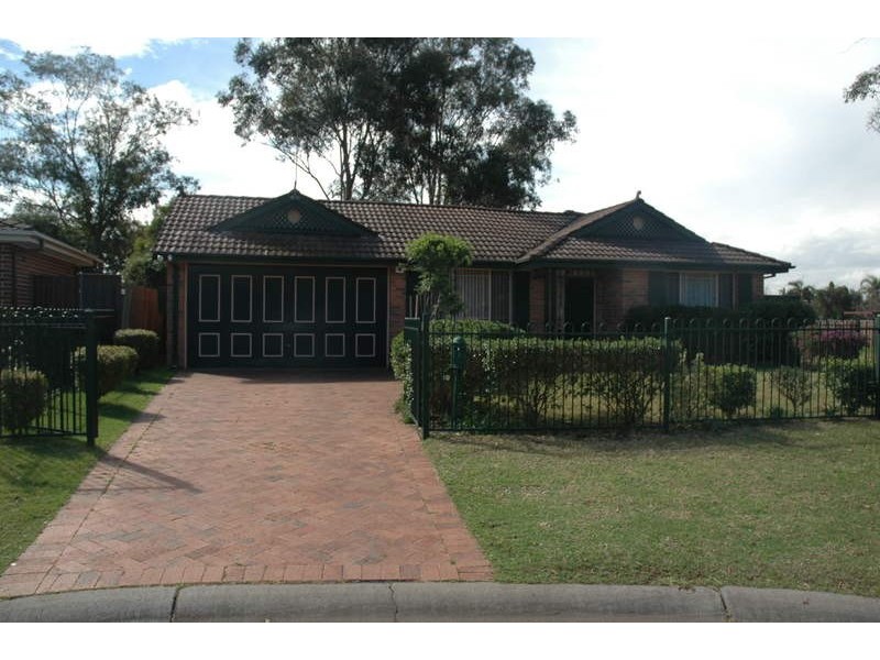 19 Merevale Place, Oakhurst NSW 2761