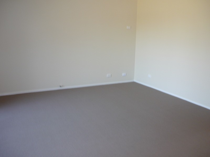 31 Myrtle Avenue, Claremont Meadows NSW 2747