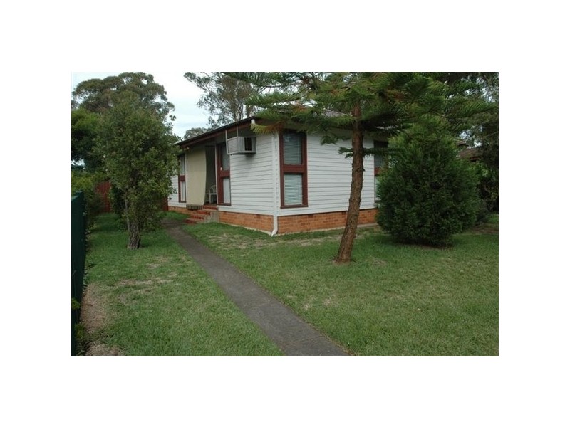 6 Ogilvie Street, Blackett NSW 2770