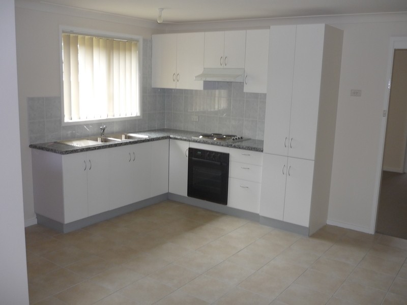 10 Kent Place, Colyton NSW 2760