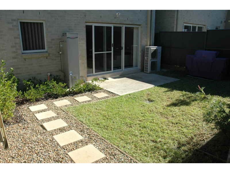 41 Woolls Crescent, Ropes Crossing NSW 2760