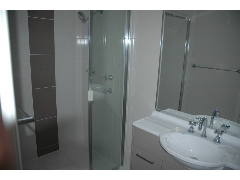 12 Nield Street, Ropes Crossing NSW 2760