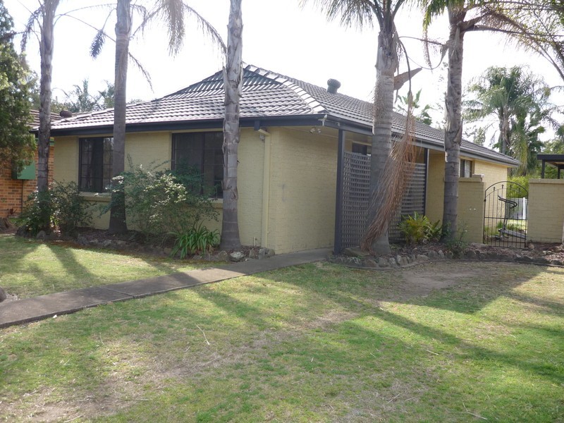 25 Miseltoe Avenue, Claremont Meadows NSW 2747