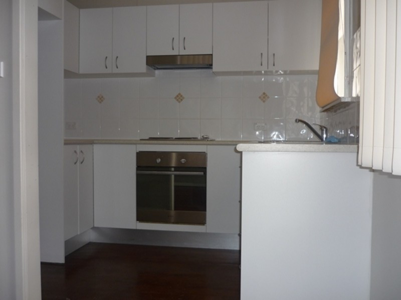 31 Luzon Avenue, Lethbridge Park NSW 2770