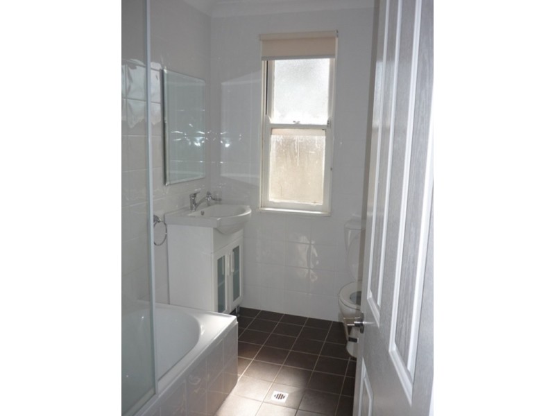 31 Luzon Avenue, Lethbridge Park NSW 2770