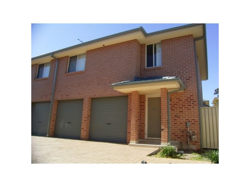 62 Hillend Road, Doonside NSW 2767