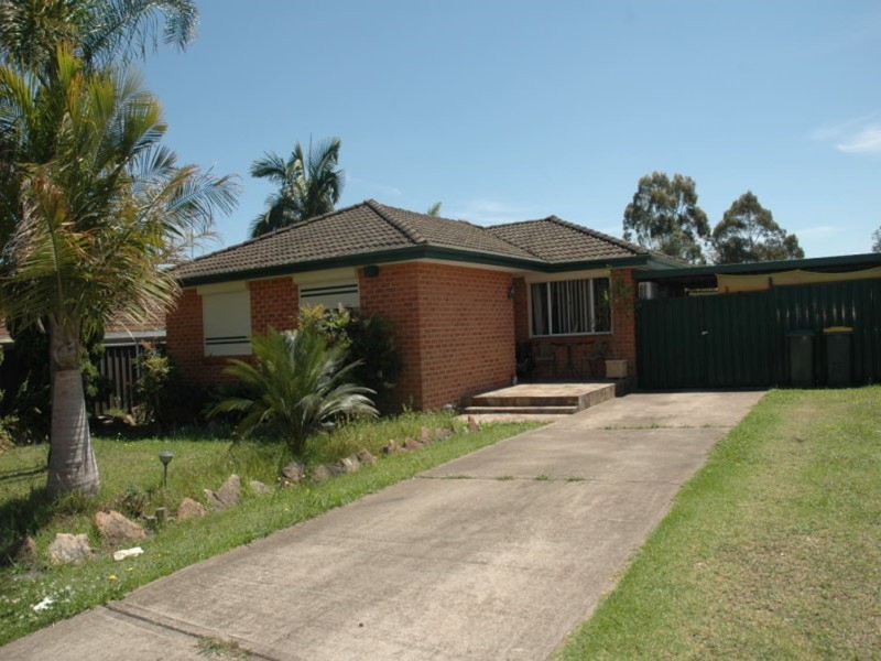 26 Shinnick Drive, Oakhurst NSW 2761