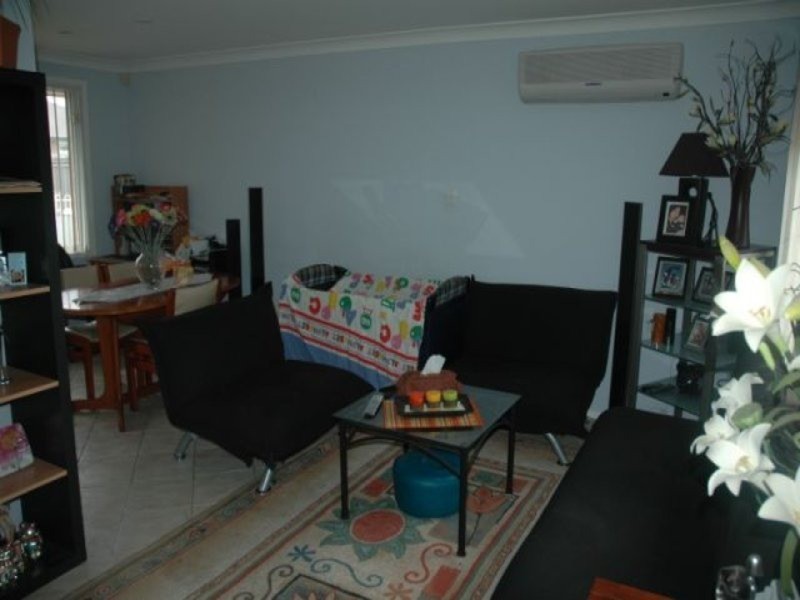 26 Shinnick Drive, Oakhurst NSW 2761