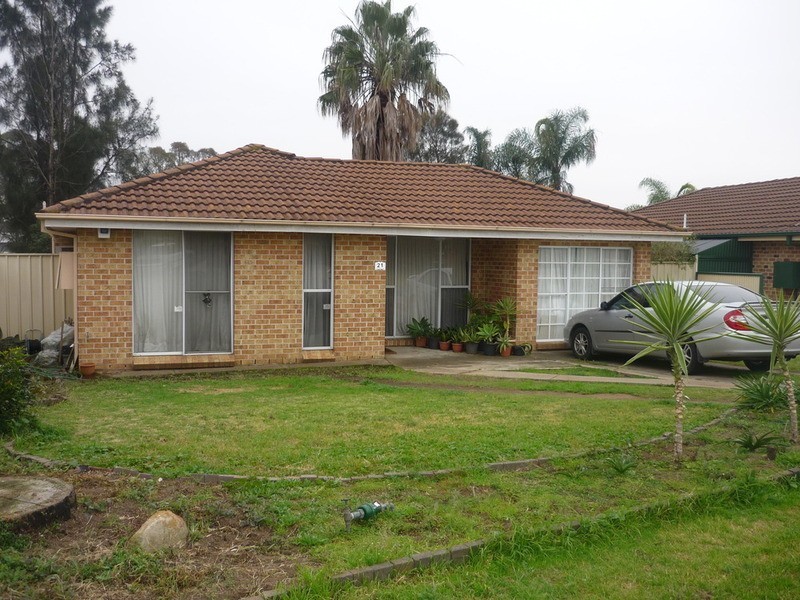 21 Unicombe Crescent, Oakhurst NSW 2761