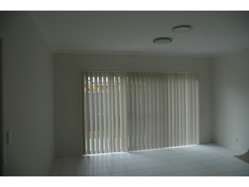 2/50 Sydney Street, St Marys NSW 2760