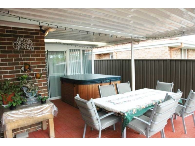 28 Ashwick Circuit, St Clair NSW 2759