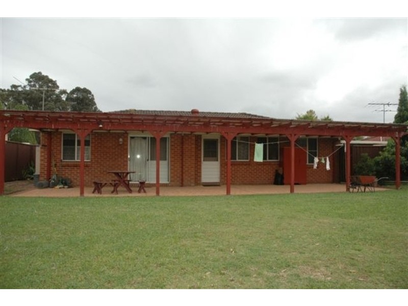 22 Colorado Drive, St Clair NSW 2759