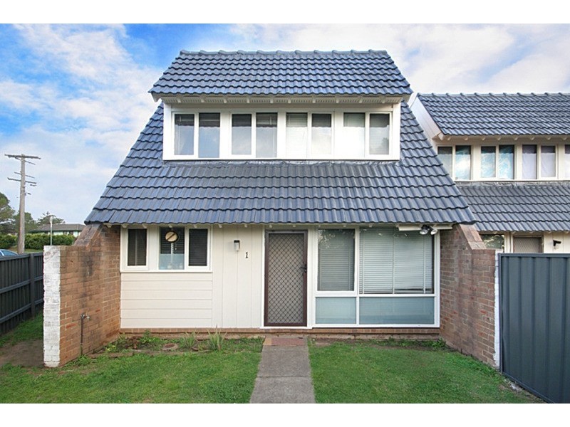 1-8/1 Byrd Place, Tregear NSW 2770