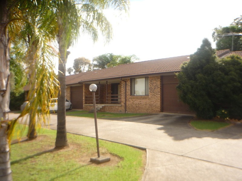 7/115 Melbourne Street, Oxley Park NSW 2760