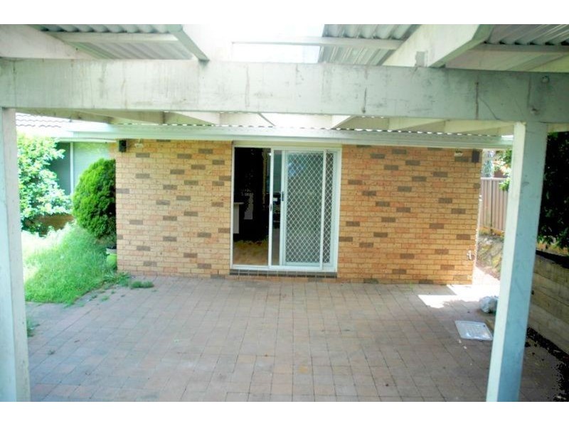 158 Explorers Way, St Clair NSW 2759