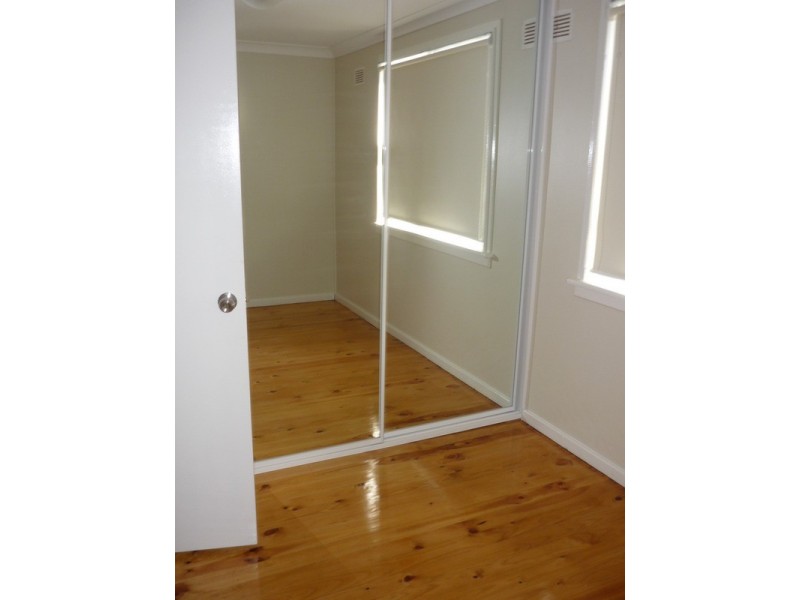 56 Manila Road, Lethbridge Park NSW 2770