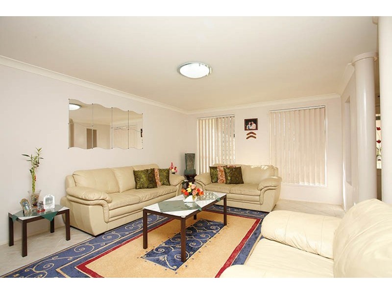 4/63 Standish Avenue, Oakhurst NSW 2761