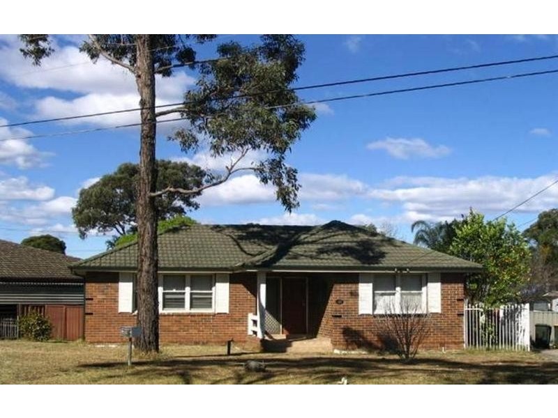 19 Mariana Crescent, Lethbridge Park NSW 2770