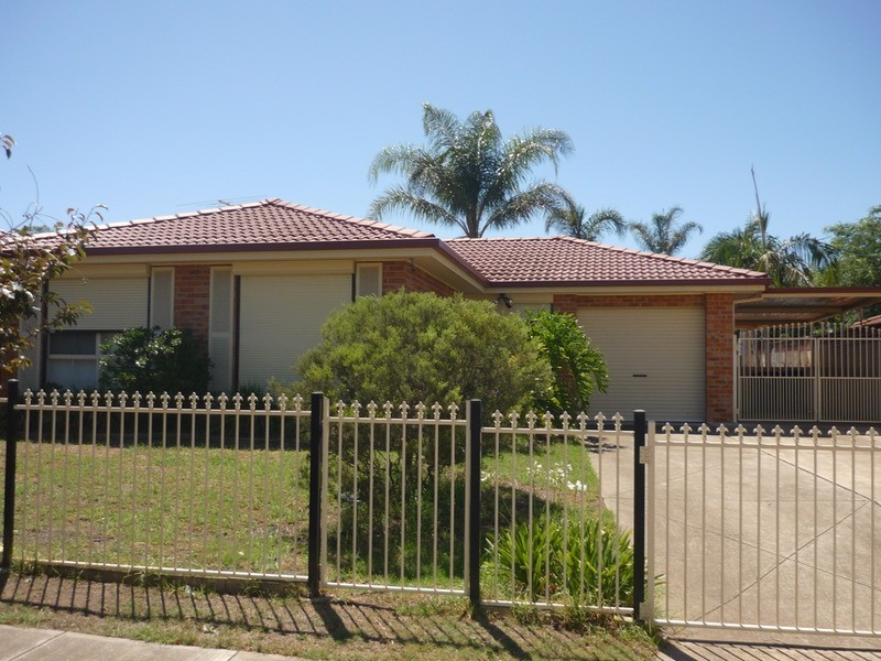 32 Bancroft Street, Oakhurst NSW 2761