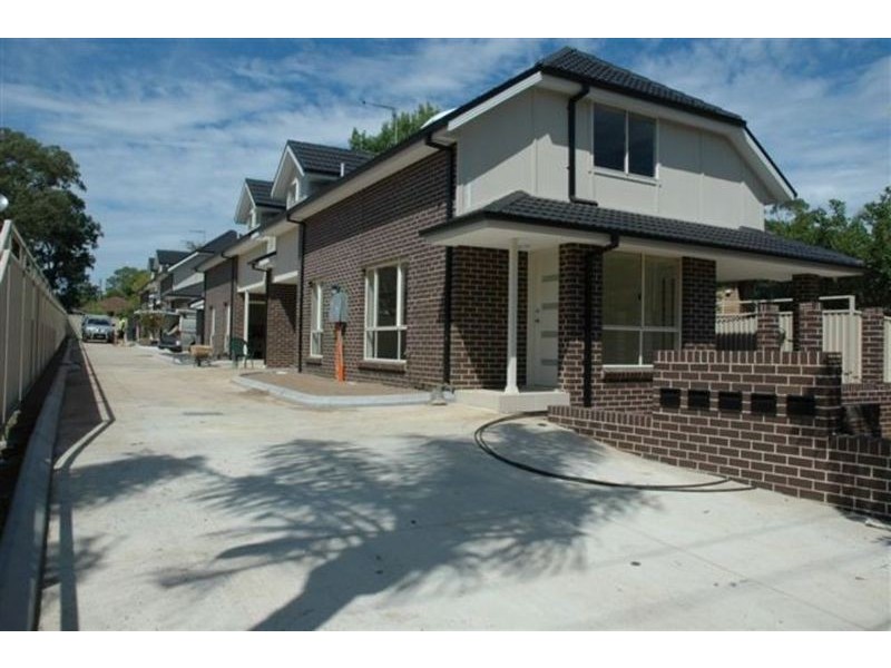 4/20 Canberra Street, Oxley Park NSW 2760