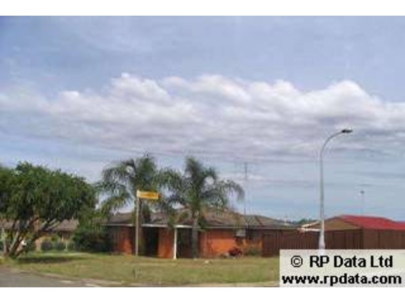 1 Lamming Place, St Marys NSW 2760